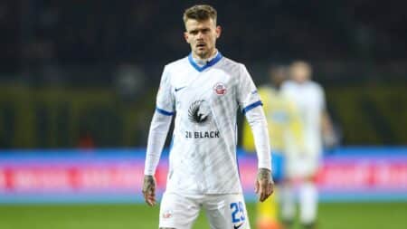 Bild: Sebastien Thill verlässt Hansa Rostock (© IMAGO/Christian Schroedter/SID/IMAGO/Christian Schroedter)