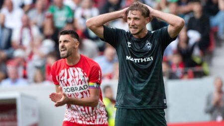 Bild: Bremen hat seit acht Pflichtspielen nicht mehr gewonnen (© IMAGO/Eibner/SID/IMAGO/Eibner-Pressefoto/Memmler)