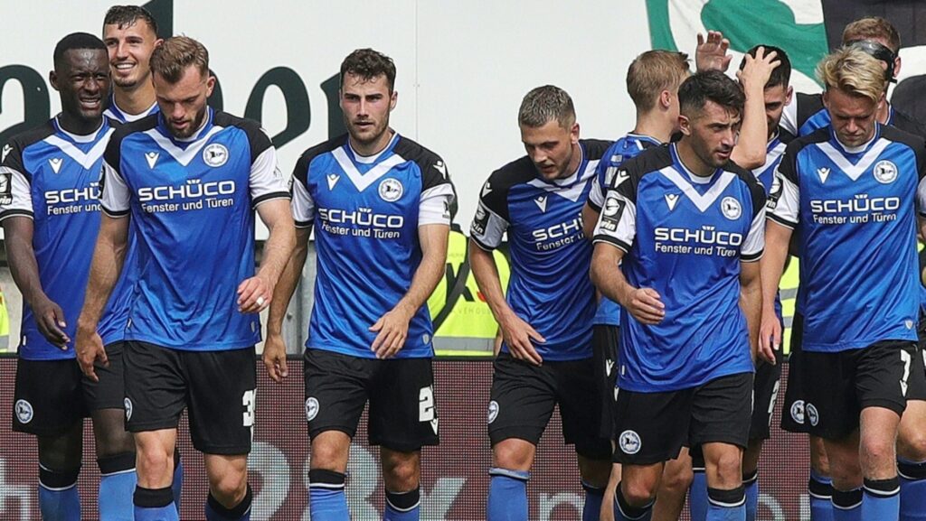 Arminia Bielefeld gewinnt gegen Unterhaching