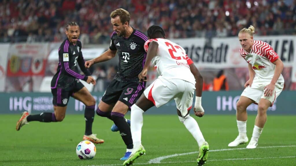 RB Leipzig gegen FC Bayern 22 im Spitzenspiel am Samstagabend RB Leipzig gegen FC Bayern 22 im Spitzenspiel am Samstagabend