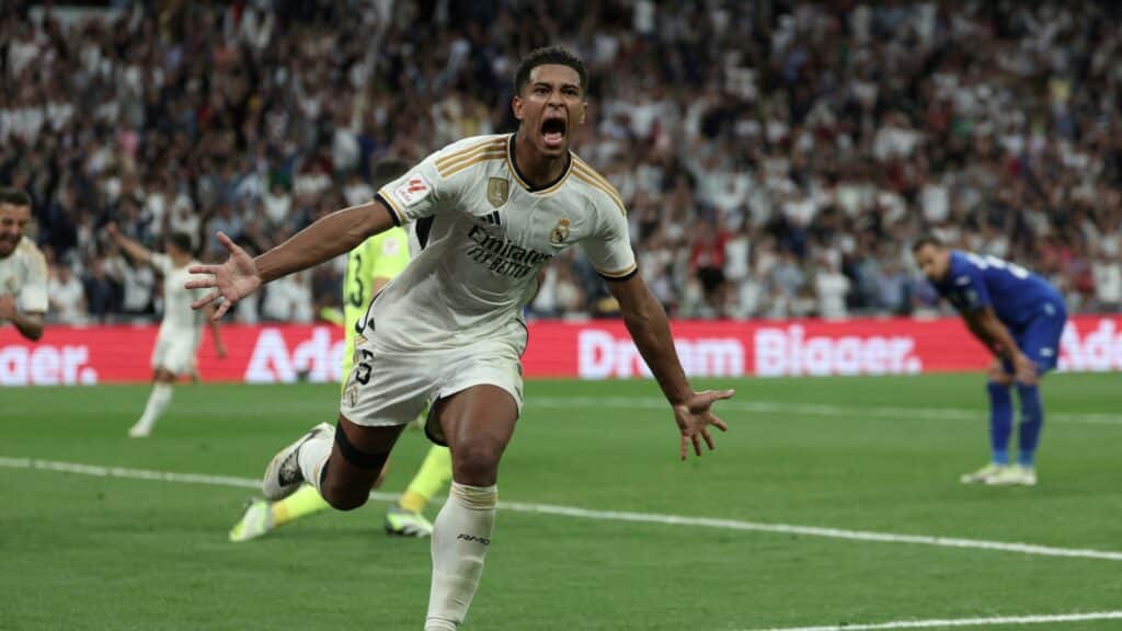 Bild: Bellingham schlägt bei Real sofort ein (© AFP/SID/THOMAS COEX)