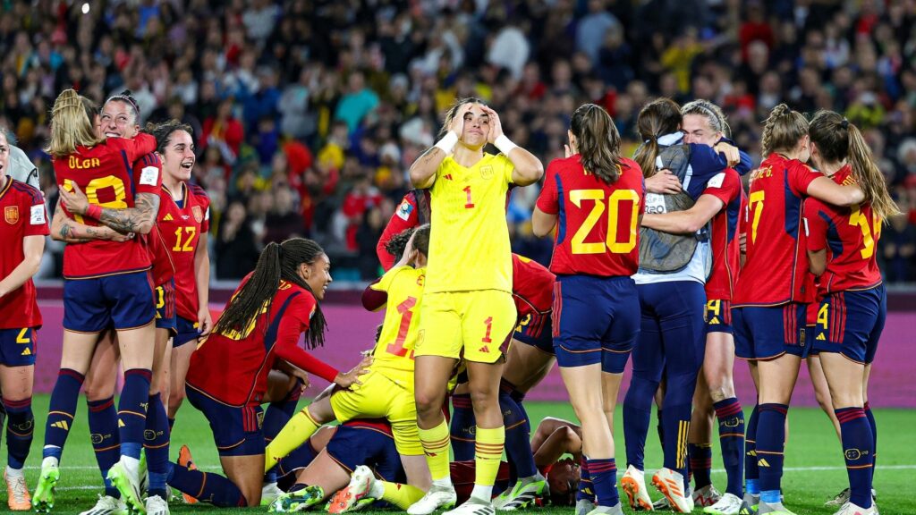 Foto: Boykott der spanischen Weltmeisterinnen © FIRO/SID