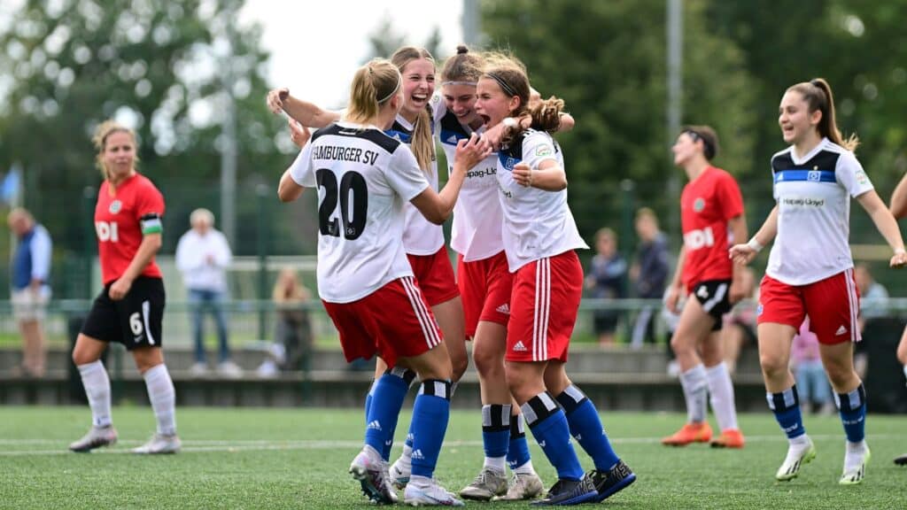 Bild: HSV-Frauen treffen im Pokal auf St. Pauli © IMAGO/Felix Schlikis/SID/IMAGO/Felix Schlikis