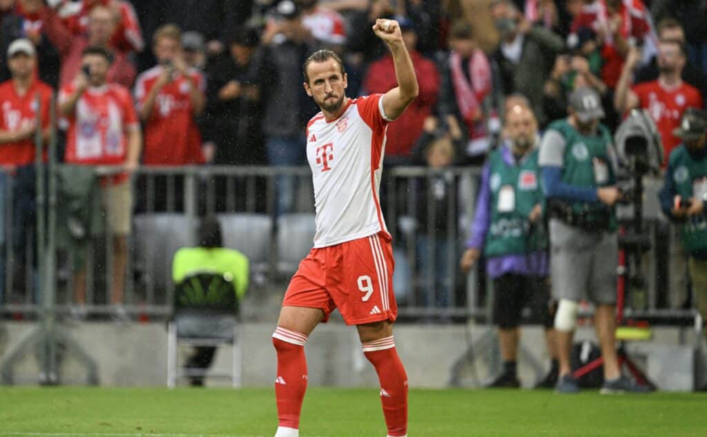 Bild: Harry Kane spricht über die Erwartungen bei Bayern © AFP/SID/CHRISTOF STACHE