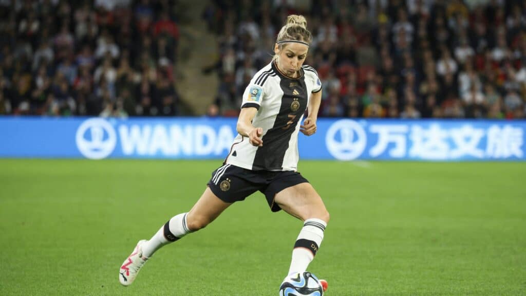 Bild: Seit 2020 beim VfL: Kathrin Hendrich (© IMAGO/Jones/SID/IMAGO/BEAUTIFUL SPORTS/Jones)