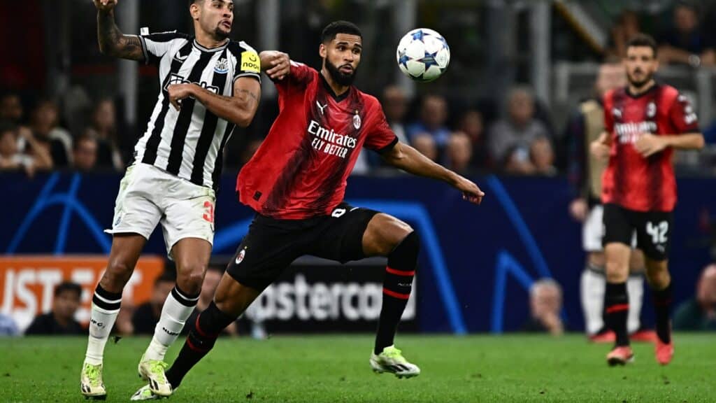 Foto: Milan und Newcastle trennen sich 0:0 © AFP/SID/GABRIEL BOUYS