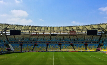 Fußballstadion