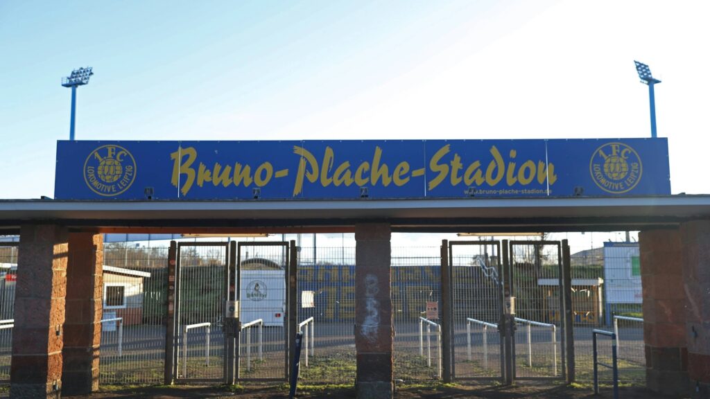 Bild: Heimat von Lok Leipzig: das Bruno-Plache-Stadion (© www.imago-images.de/SID/IMAGO/BEAUTIFUL SPORTS/Jan Kaefer)