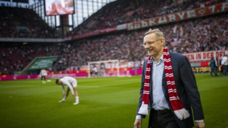 Ist gegen die DFL-Pläne: Köln-Vize Eckhard Sauren (© IMAGO/Moritz Müller/SID/IMAGO/Moritz Mueller)