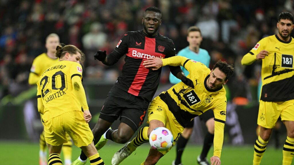 Dortmund spielte in Leverkusen 1:1 © AFP/SID/INA FASSBENDER