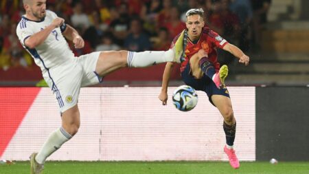 Bild: Bryan Zaragoza soll zum FC Bayern wechseln (© AFP/SID/JORGE GUERRERO)