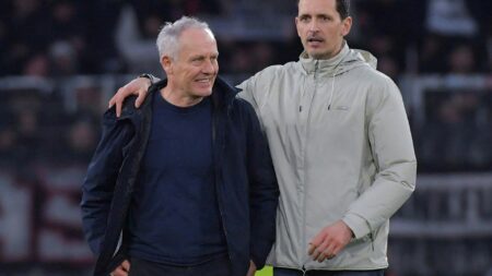 Christian Streich und Dino Toppmöller brauchen einen Sieg (© www.imago-images.de/SID/IMAGO/Blatterspiel)