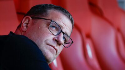 Eberl: „Erfolg und Entwicklung geht auch beim FC Bayern“