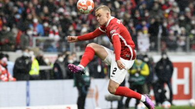 Siquet verlässt Freiburg in Richtung Brügge