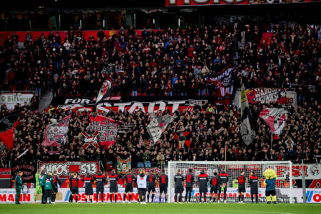 Fans von Bayer 04 Leverkusen