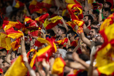 Spanien