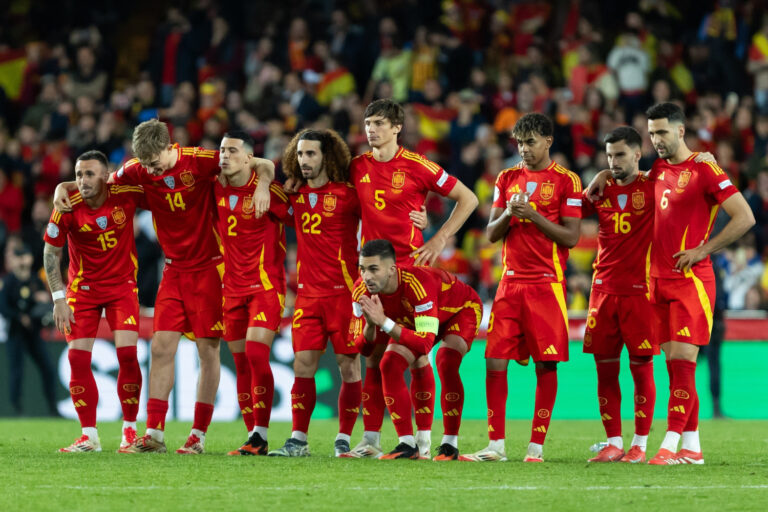 Lamine Yamal fällt aus: Wenn Spieler ihre Gesundheit für den Erfolg opfern (müssen) Spanien