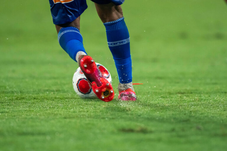BSG Chemie Leipzig gegen ZFC Meuselwitz 0:2 – Regionalliga Nordost Fußball-Symbolbild