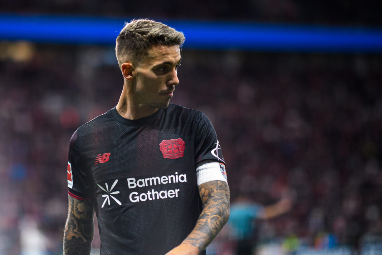 Wie lange ist Alejandro Grimaldo von Bayer Leverkusen verletzt?